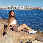 Repaso de inglés para niñ@s de primaria.
Me defino una persona bastante simpática y agradable y a eso se suma que me encantan los niñ@s